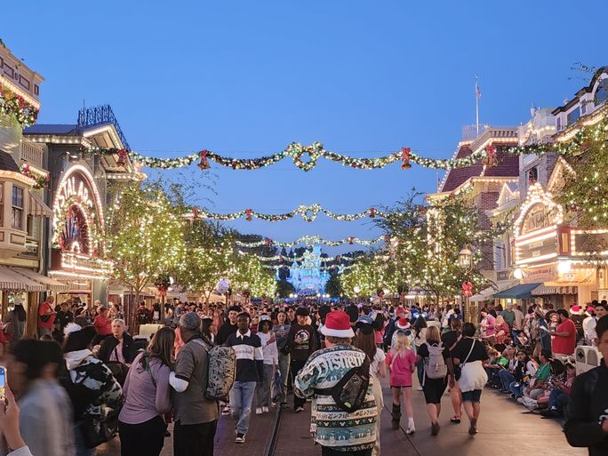 Disneyland Resort, Main Street USA, Sleeping Beauty's Winter Castle, lights, holidays, seasonal, festive, decorations