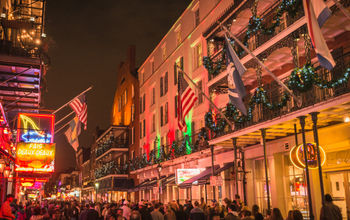 New Orleans French Quarter decked out for Christmas