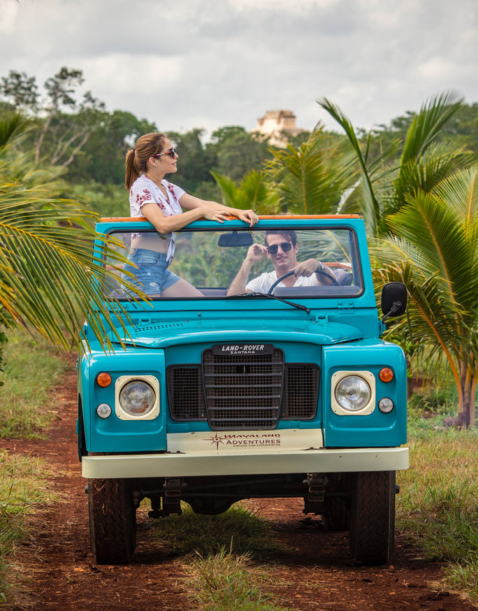Yucatan tour in a Land Rover.